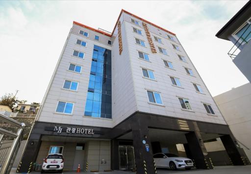 Mj Hotel - Housity