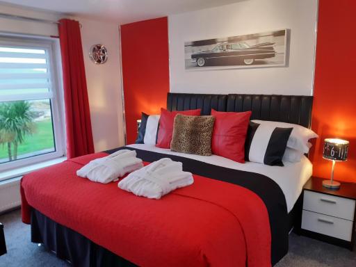 Cadillac Kustomz Guest House - Housity