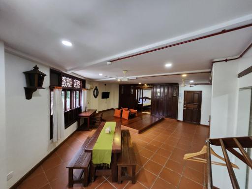 Uptown Eco Hotel - Housity