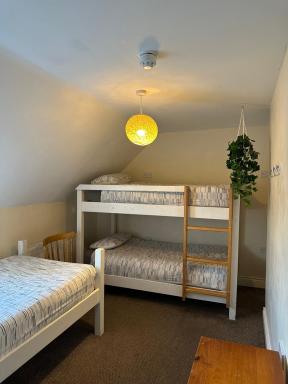 Beach The Grapevine Hostel - Housity