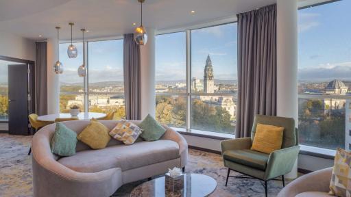 Hilton Cardiff - Housity