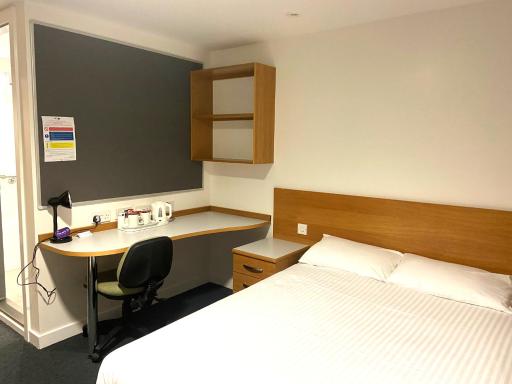 David Russell Apartments - Marconi - Housity