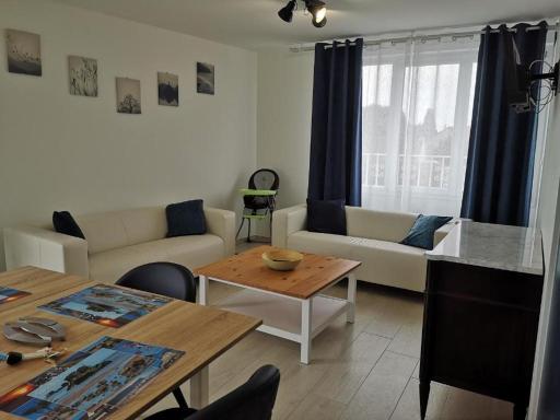APPARTEMENTS- Place Alexandres 4 Vents - Housity
