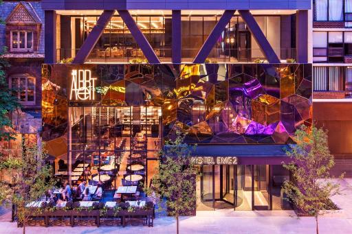 Hotel EMC2, Autograph Collection - Housity