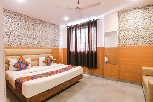 FabHotel Ssensse - Housity