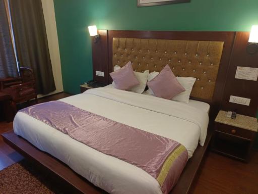 Grand Oasis - Housity