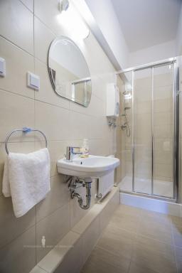 W Starym Młynie - Housity