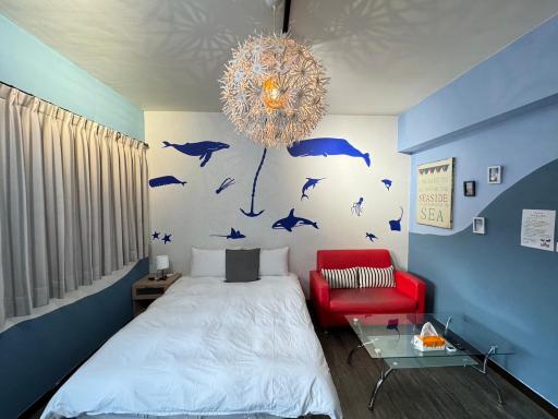 Yi Chung Disney - Housity