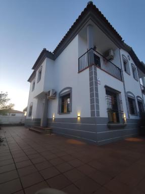 La Jara , Chalet Pareado - Housity