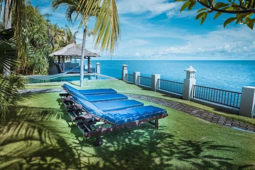 Luxurious & Tranquil Beachfront private villa with private pool - Housity