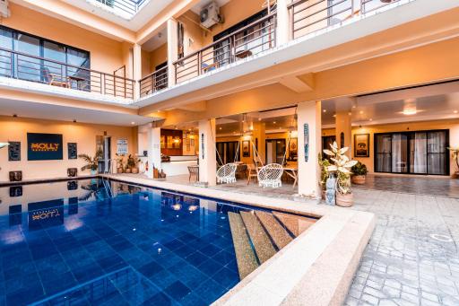 Molly Resorts - Housity