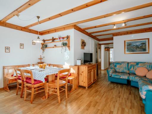 Apartment Casa Bucci by Interhome - Housity