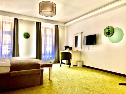 Arce Boutique - Housity