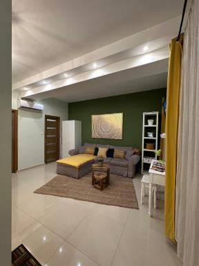 Travel Studio - Housity