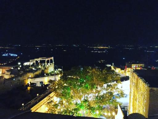 CARRA KONAĞI - Housity