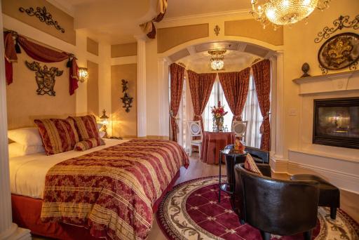 The Anniversary Inn - Fifth South - Housity