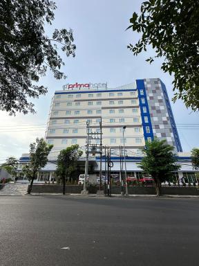 d'primahotel Jemursari Surabaya - Hizvo