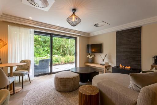Storrs Hall Hotel - Housity