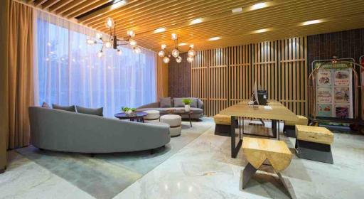 Atour Hotel (Zhangjiakou High-tech Zone) - Housity