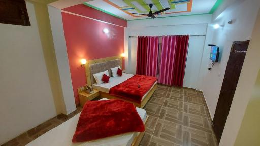 HILL PARADIZÈ restaurant & a peaceful stay! mostly visiting places are near by hotel - Housity