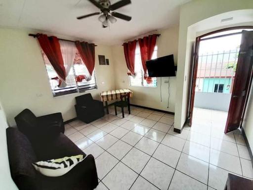Hostal Jusa - Housity