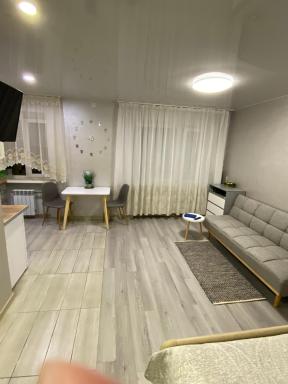 Apartments Апартамент Рабочая 81, Кирова Kirova - Housity