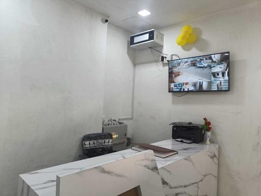 OYO Prime Hotel And Restaurant - Housity