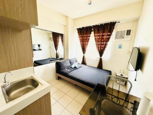 Fancy Condo with Unli Wifi and Netflix - Housity