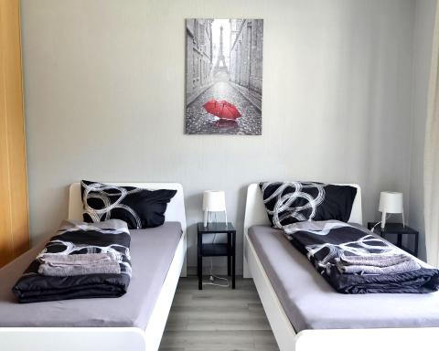 Studios im Haus Deutsch Krone I home2share - Housity