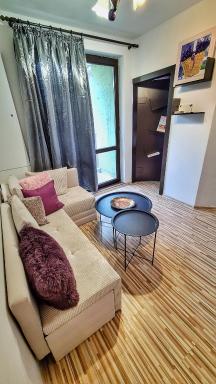 Roxy Apartment - Housity