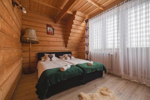 Wilczkowe Izby - Housity