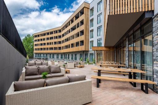 Dialog Kokhta Aparts - Housity