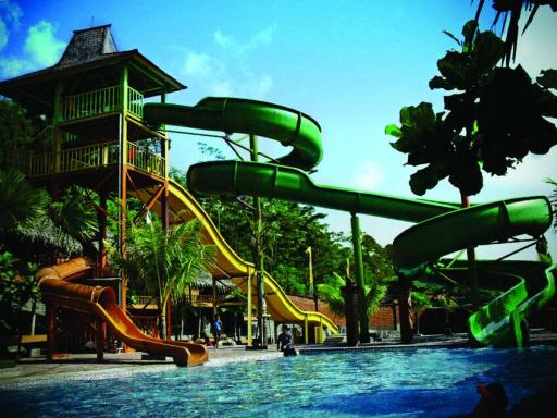 KAMPUNG TURIS Resort & Waterpark - Housity