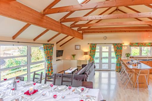 Stunning 7BR GardenVilla - Glasgow & Loch Lomond - Sleeps25 - PleasantHillScotland - Housity