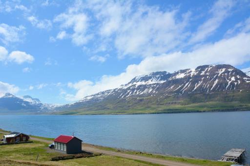 Sæberg, Nature & Design in Seydisfjordur - Housity