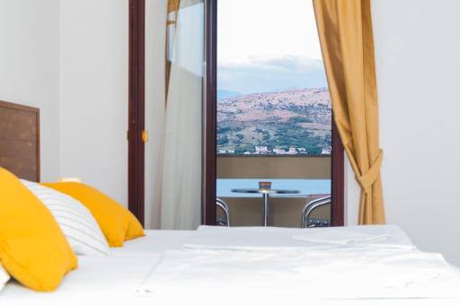MB Pag Bed&Breakfast - Housity