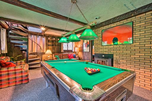 North Creek Chalet with Fire Pit Near Gore Mountain! - Housity