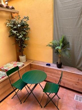 Studio terrasse rue piétonne Ajaccio - Housity