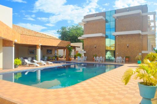 Pers Palace Hotel - Housity