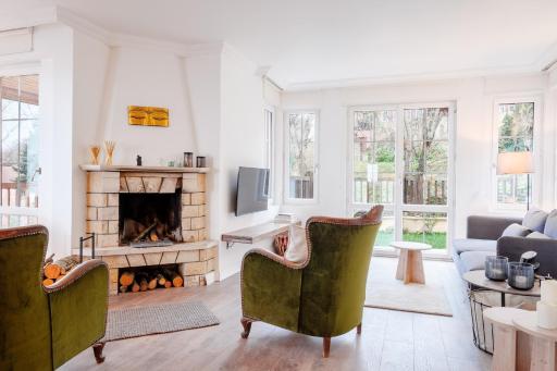 Villa with Spacious Garden in Sapanca - Housity
