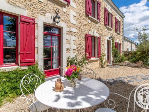 Charmant gîte viticole près de la Loire à vélo, à 10 min d'Angers, parfait pour un séjour à deux - FR-1-622-18 - Housity