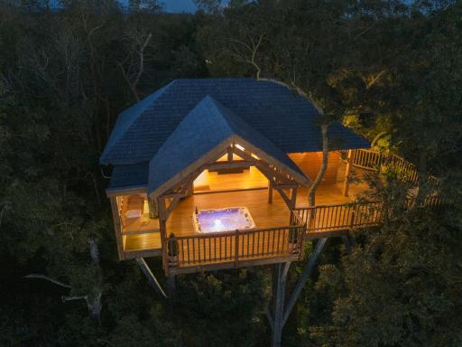 Cabane de Prestige avec Jacuzzi et Sauna privatifs - Housity