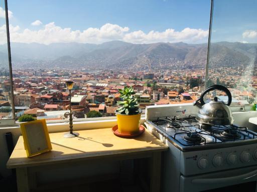 Sunny Apartment - Housity