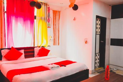 Hotel Royal Inn - Rohini Sec 16 - Housity