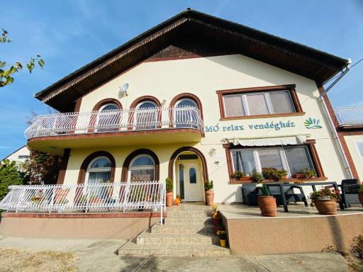 Mo relax vendégház - Housity