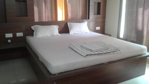 Wekare Beach Service Apartments - Housity