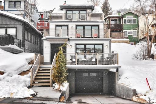 Pinetree by AvantStay Modern Park City Getaway w Patio Balcony - Housity