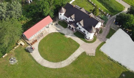 Tölgyeserdő Birtok Kaba Szállás és rendezvény - Housity