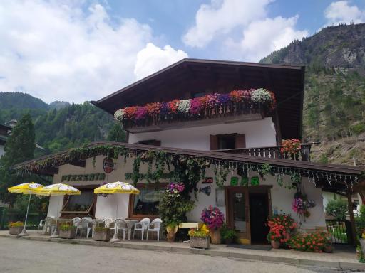 Pizzeria Marmolada Camere - Housity