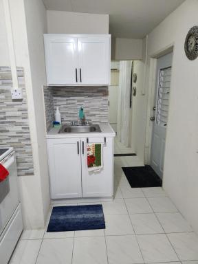 Dunbar's Studio - Housity